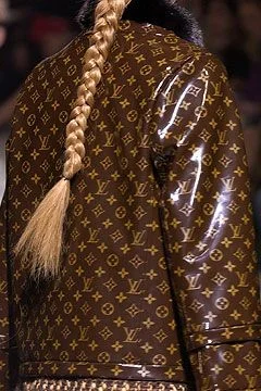 Look 27